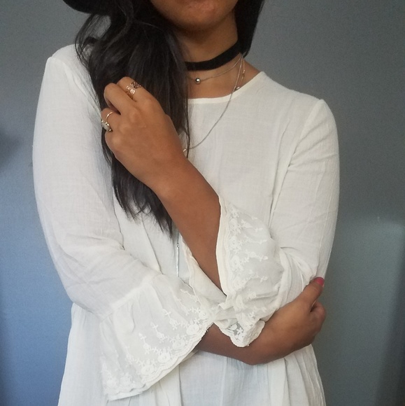 LAST ONE//EMBROIDERED DETAILS CREAM BABYDOLL DRESS - Picture 5 of 8